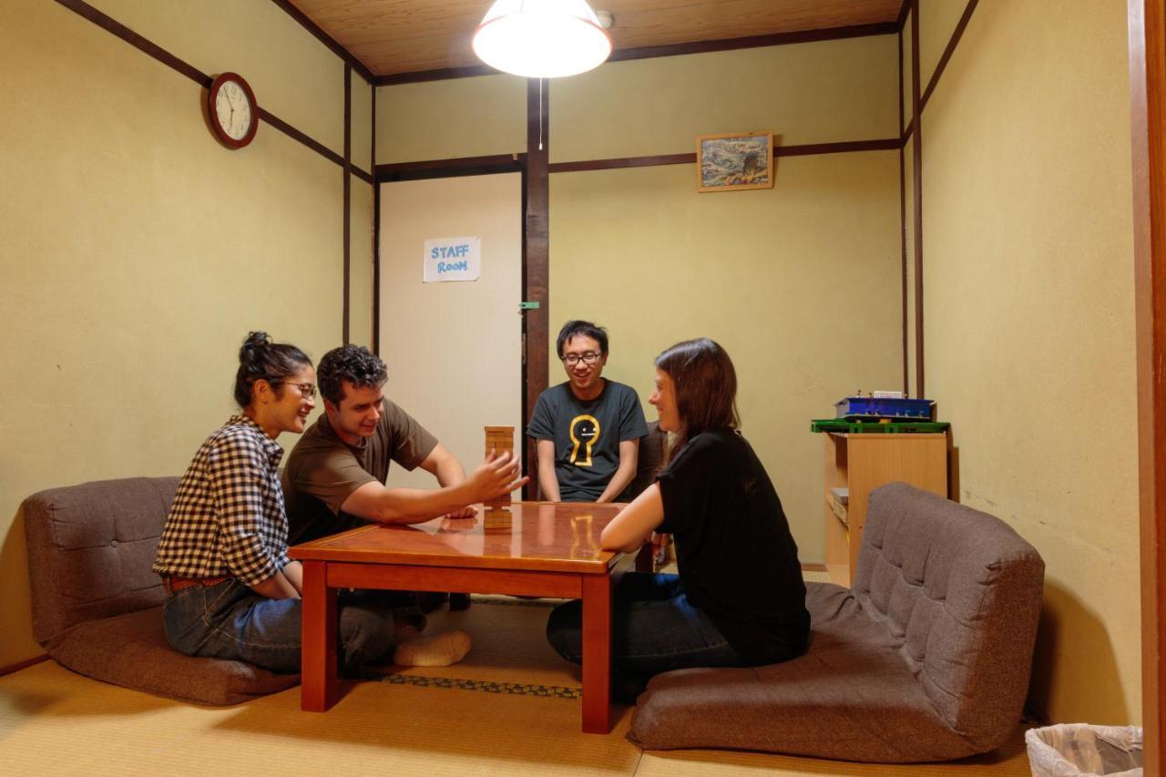 J-Hoppers Hida Takayama Guest House Exterior foto