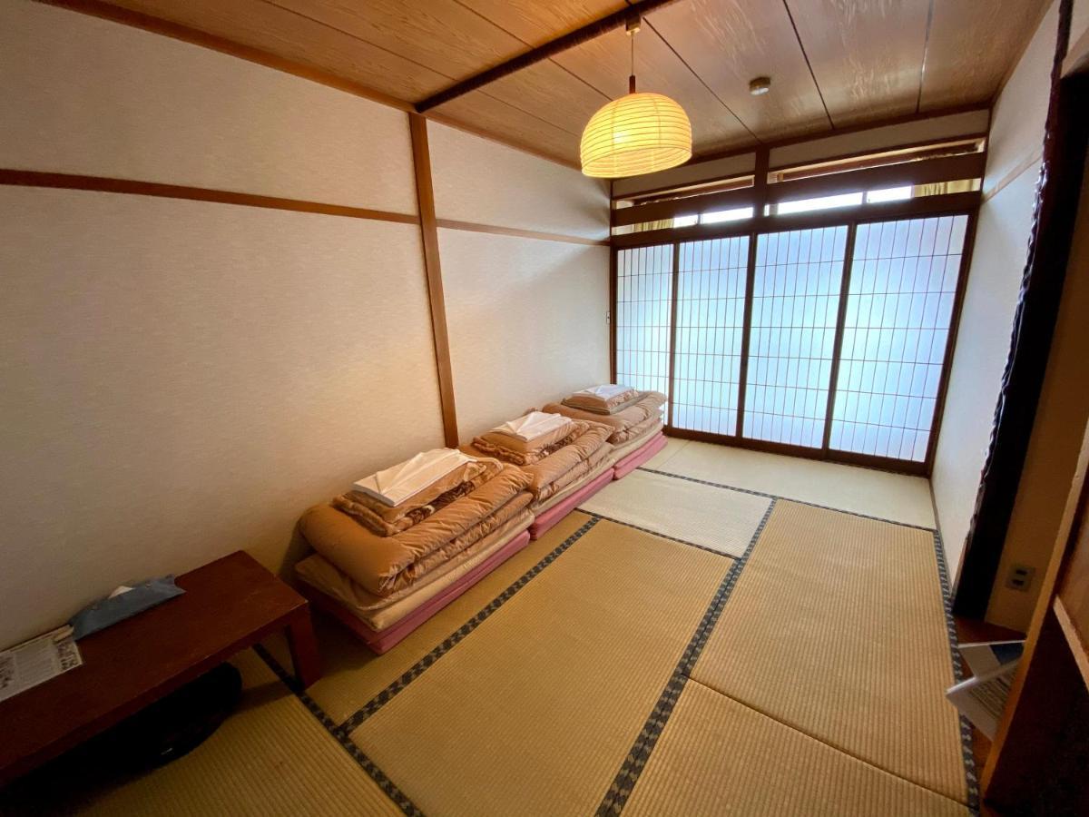 J-Hoppers Hida Takayama Guest House Exterior foto