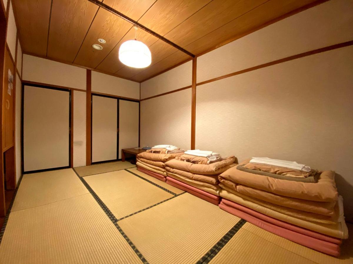 J-Hoppers Hida Takayama Guest House Exterior foto