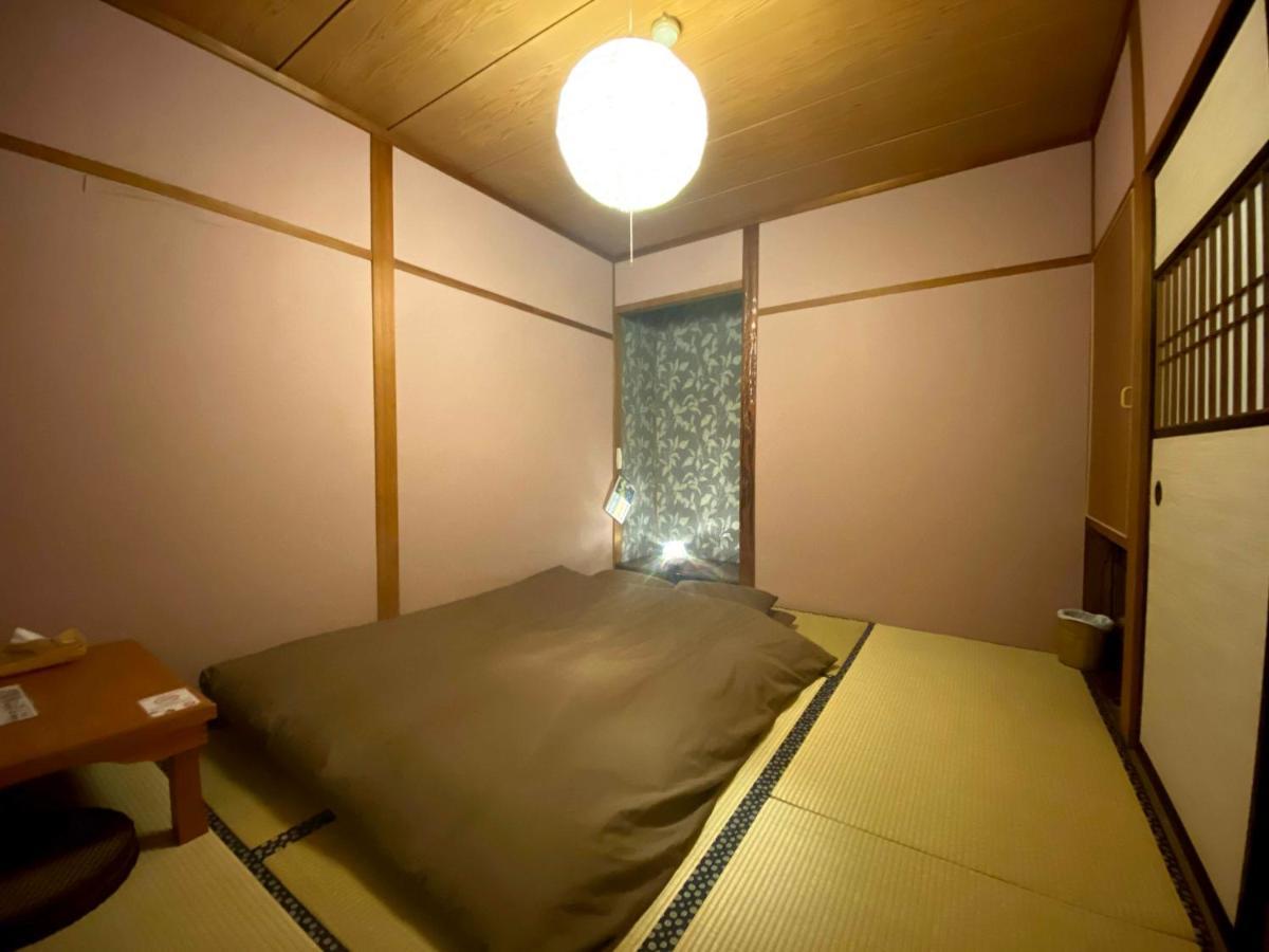 J-Hoppers Hida Takayama Guest House Exterior foto