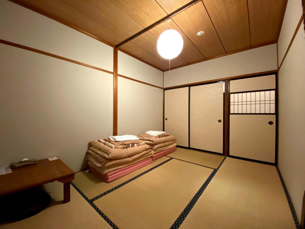 J-Hoppers Hida Takayama Guest House Exterior foto